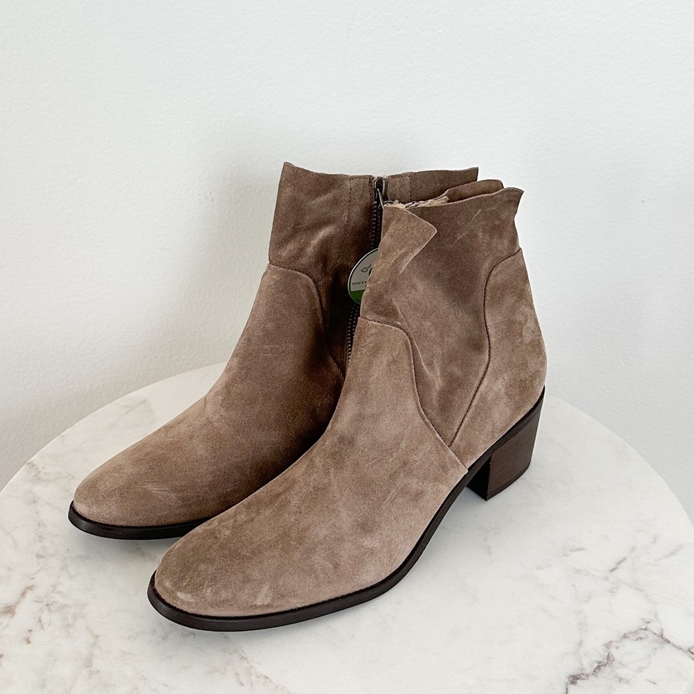 Paul Green NWT Nicole Bootie Antelope Beige Soft Suede Ankle Side Zip Size 10.5 - Picture 7 of 11